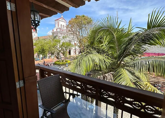 Hotel Bahia Guatape